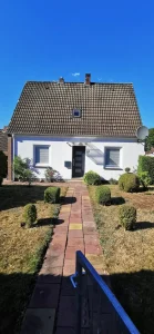 Haus_Vorderansicht